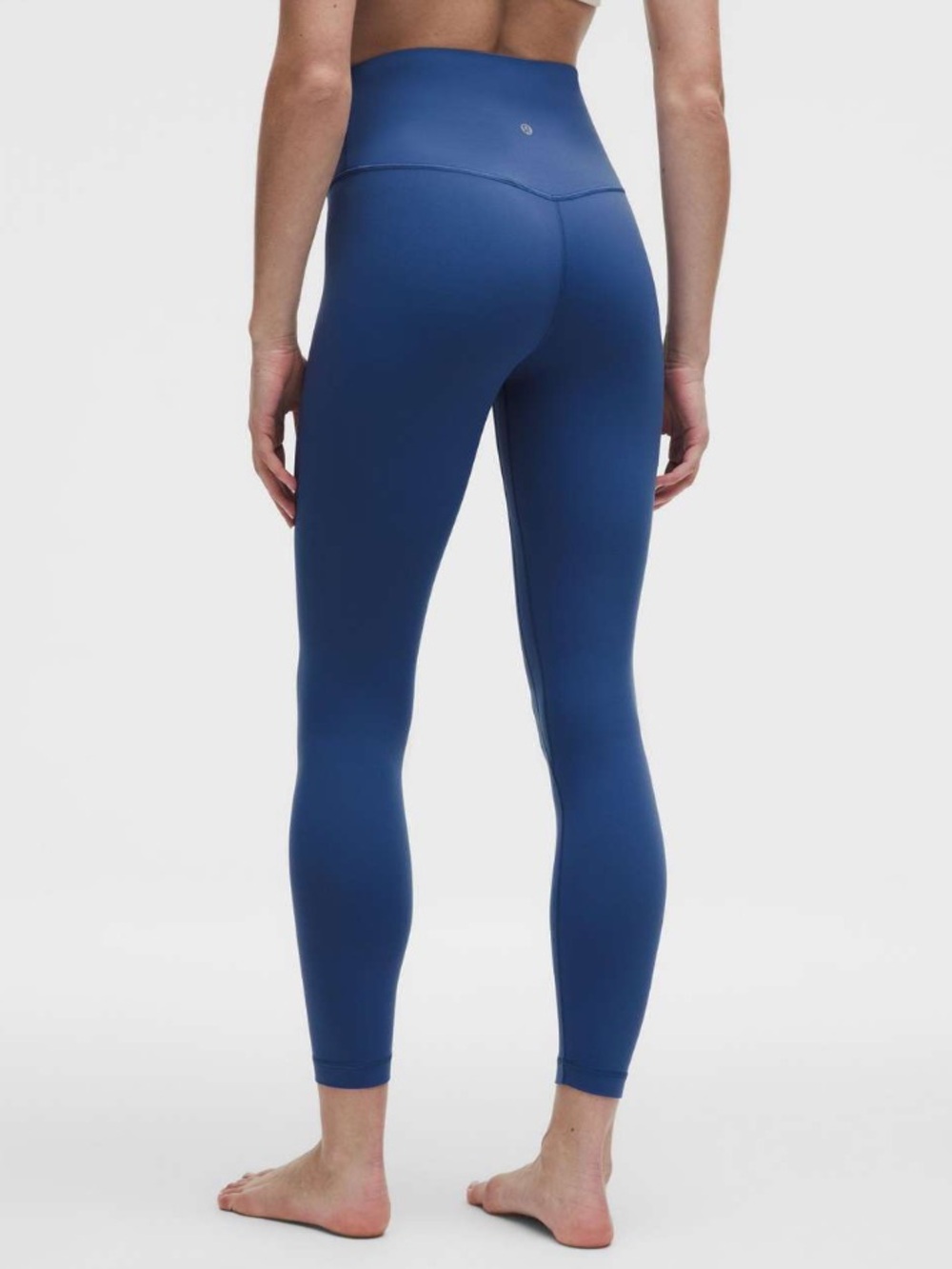 Lululemon Align High-Rise Pant 25"
Brilliant Blue Size 2